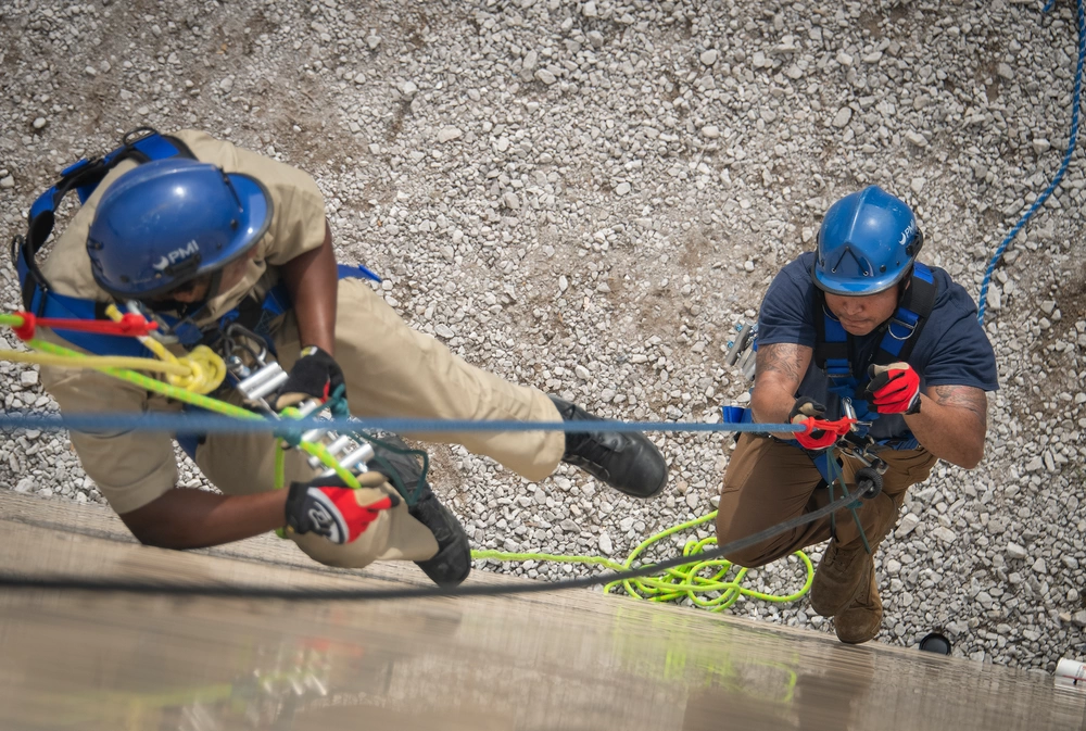 The_Essential_Benefits_of_a_Heat-Resistant_Ropewebp.webp The_Essential_Benefits_of_a_Heat-Resistant_Ropewebp.webp