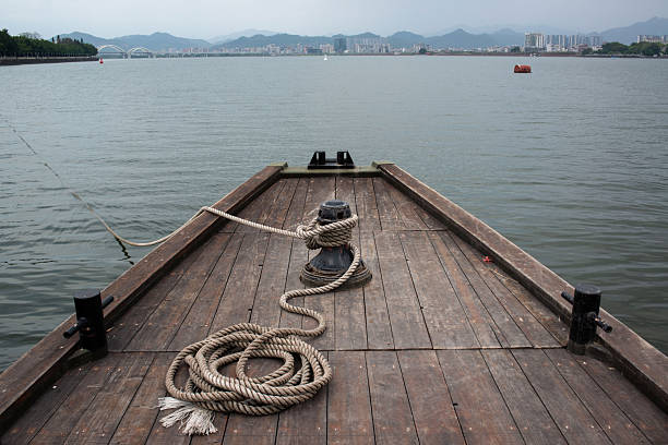 Dinghy_ropes.jpg Dinghy_ropes.jpg
